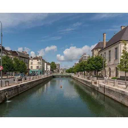 Charmant Duplex Centre Ville Apartmán Troyes