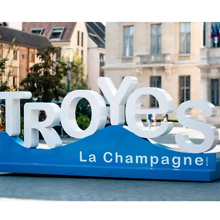 Apartmán Charmant Duplex Centre Ville Troyes